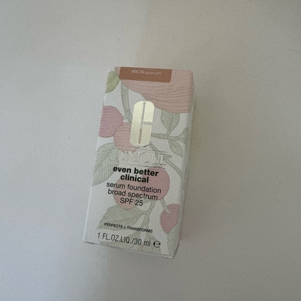 Clinique even better clinical serum foundation SPF 25 Full Sz 30ml WN30 NEW $48